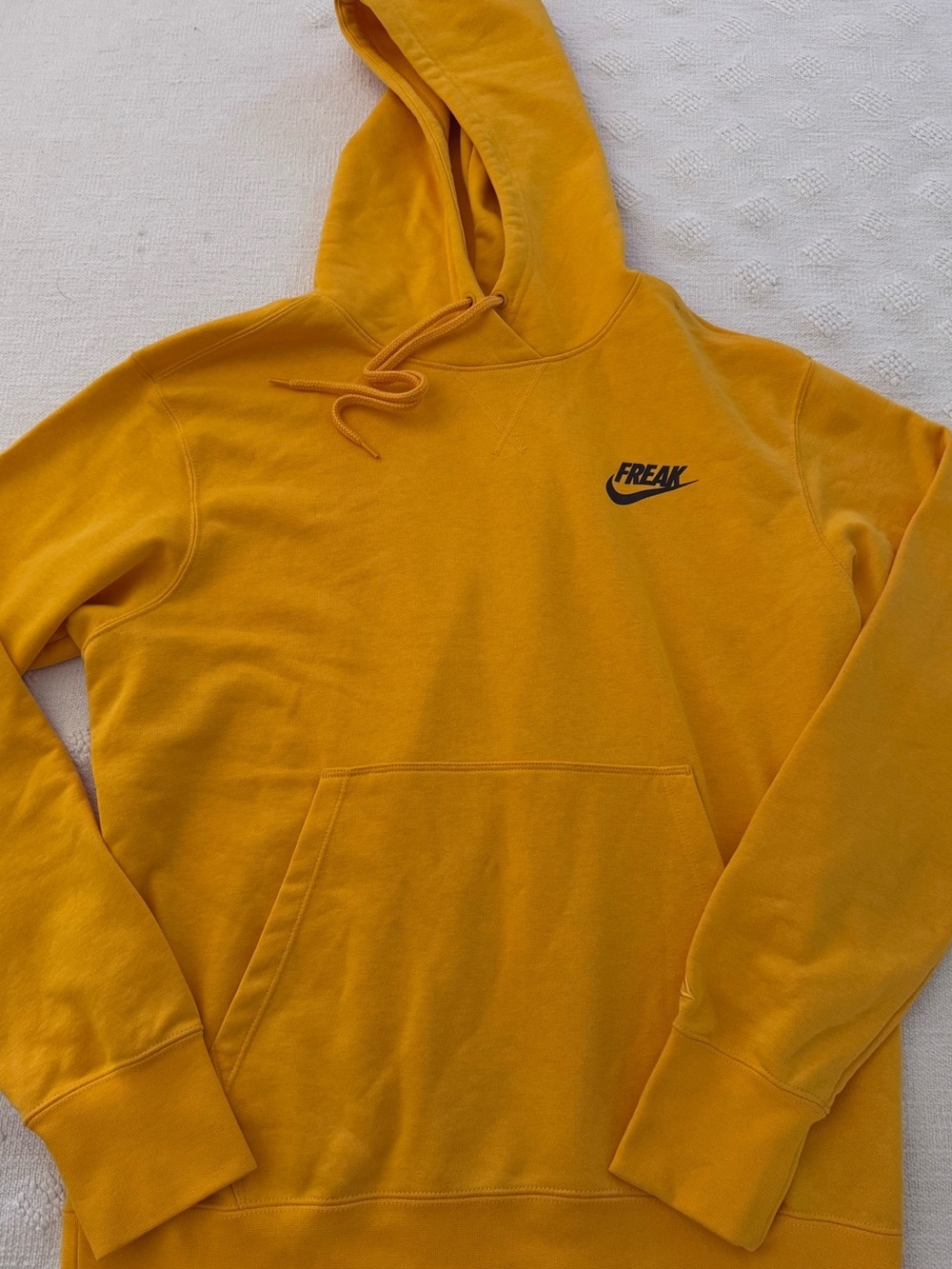 Nike Giannis Antetokounmpo Hoodie Men's M Freak Swoosh Yellow/BROWN